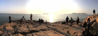 东极日出剧照的剧照