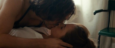 尊严殖民地剧照的剧照