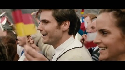 尊严殖民地剧照的剧照