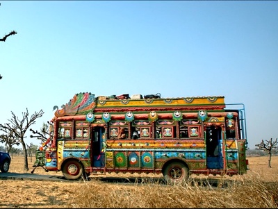 小萝莉的猴神大叔剧照的剧照