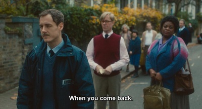 住货车的女士剧照的剧照