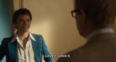 住货车的女士剧照的剧照