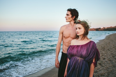 他是龙剧照的剧照