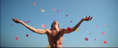 他是龙剧照的剧照