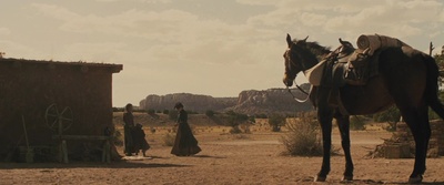 拿起枪的简剧照的剧照