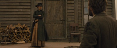 拿起枪的简剧照的剧照