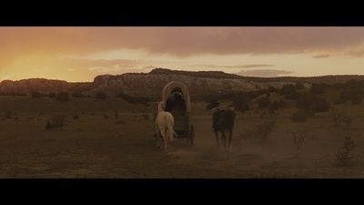 拿起枪的简剧照的剧照