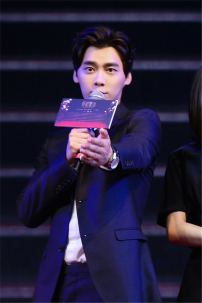 怦然星动剧照的剧照