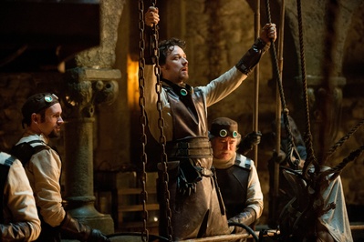 维克多·弗兰肯斯坦剧照的剧照