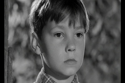 手牵手剧照的剧照