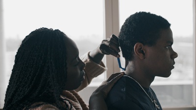 孤独窒爱剧照的剧照