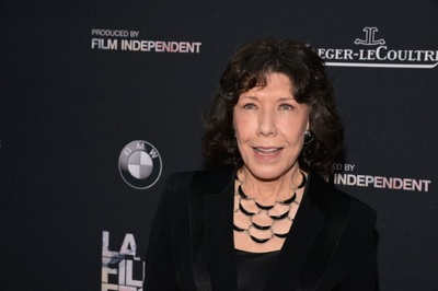 与外婆同行剧照的剧照