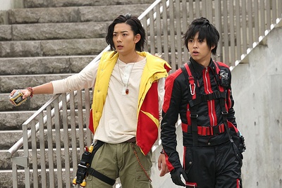 兽电战队强龙者vs特命战队Go-Busters 恐龙大决战！再见永远的朋友剧照的剧照