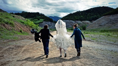 再见仍是朋友剧照的剧照