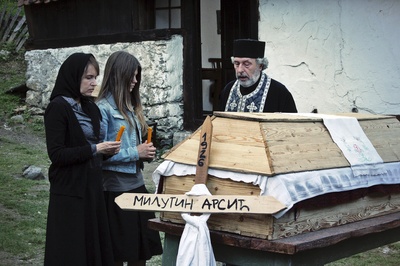 再见仍是朋友剧照的剧照