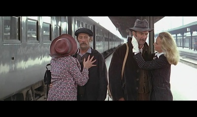 致命的女性剧照的剧照