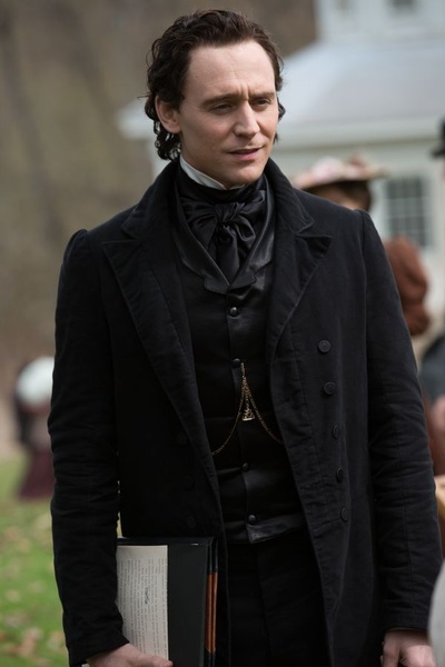 猩红山峰剧照的剧照