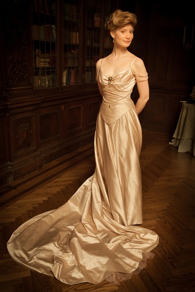 猩红山峰剧照的剧照