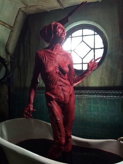 猩红山峰剧照的剧照