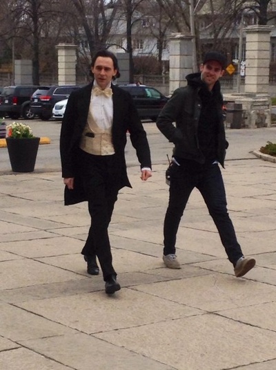 猩红山峰剧照的剧照