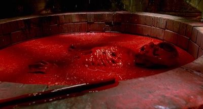 猩红山峰剧照的剧照