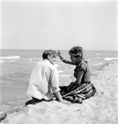 手提箱女郎剧照的剧照