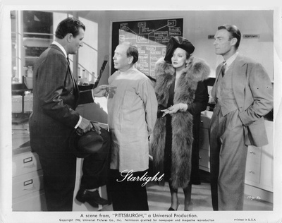 铁血男儿剧照的剧照