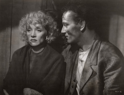 铁血男儿剧照的剧照