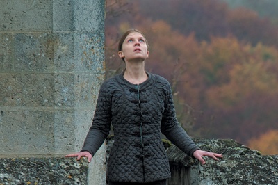 圣女被囚剧照的剧照