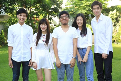 电击女孩剧照的剧照