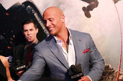 末日崩塌剧照的剧照