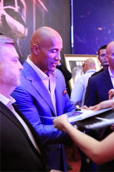 末日崩塌剧照的剧照