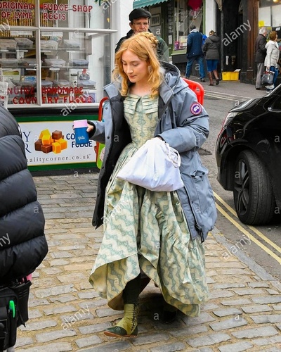 菊石剧照的剧照