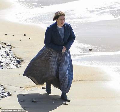 菊石剧照的剧照