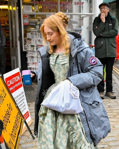 菊石剧照的剧照