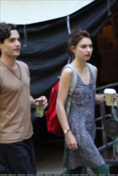 来自蒂姆·巴克利的问候剧照的剧照