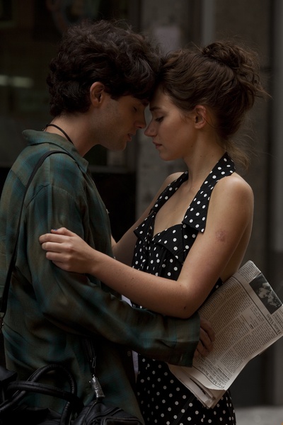 来自蒂姆·巴克利的问候剧照的剧照