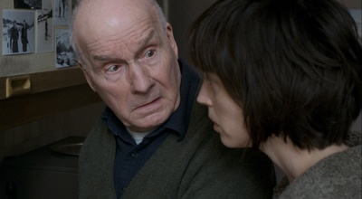 小房间剧照的剧照