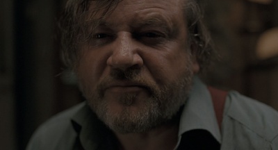 44英寸的胸围剧照的剧照