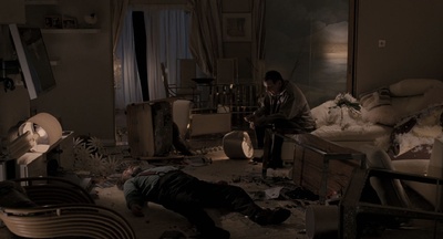 44英寸的胸围剧照的剧照