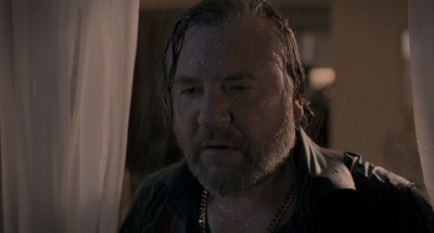 44英寸的胸围剧照的剧照