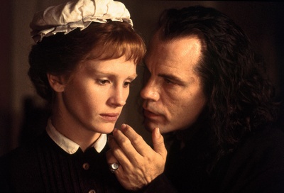 玛莉‧雷莉剧照的剧照