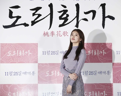 桃李花歌剧照的剧照