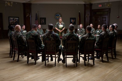 以眼杀人剧照的剧照