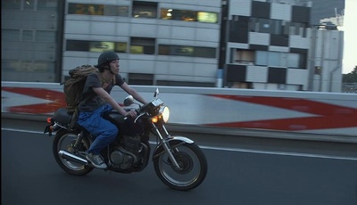 卫生间的圣母像剧照的剧照