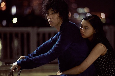 卫生间的圣母像剧照的剧照