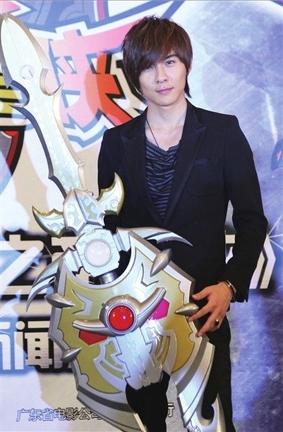 铠甲勇士之帝皇侠剧照的剧照