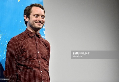 信任剧照的剧照