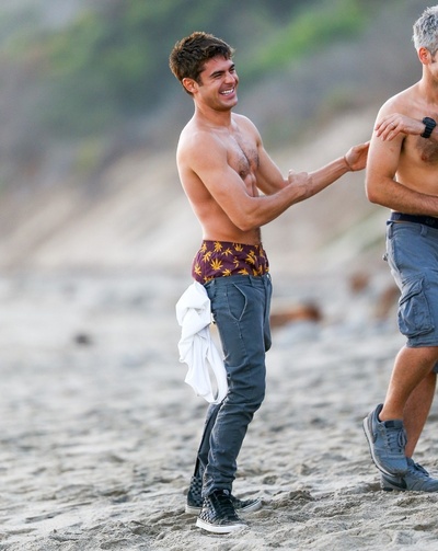 我们是你的朋友剧照的剧照