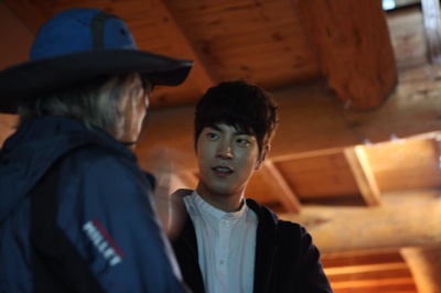 爱丽丝：从仙境来的少年剧照的剧照